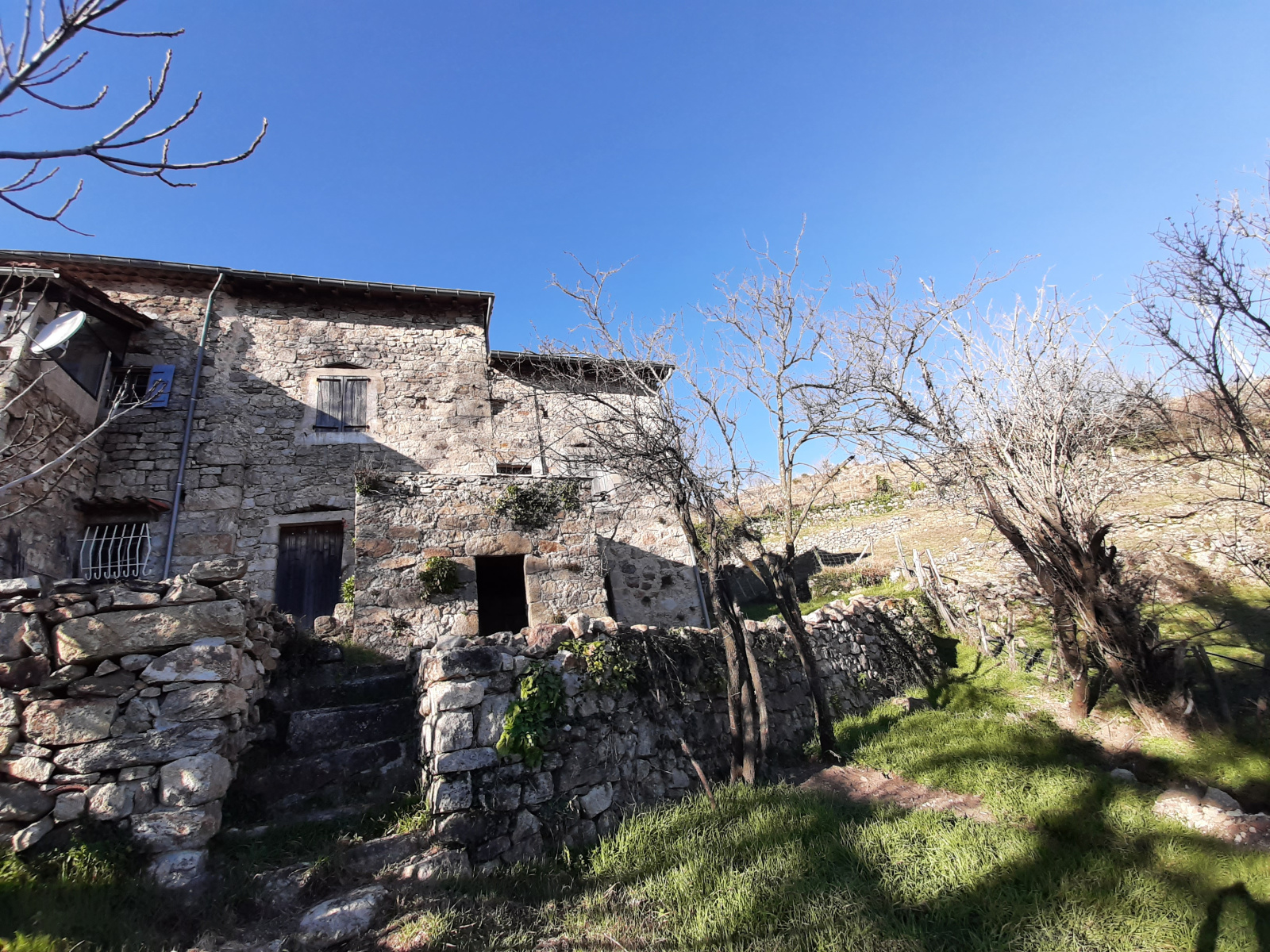 Vente GENESTELLE MAISON A RENOVER 130m² Agence Delas